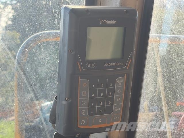 Komatsu HD255-5 Kĺbové nákladné autá