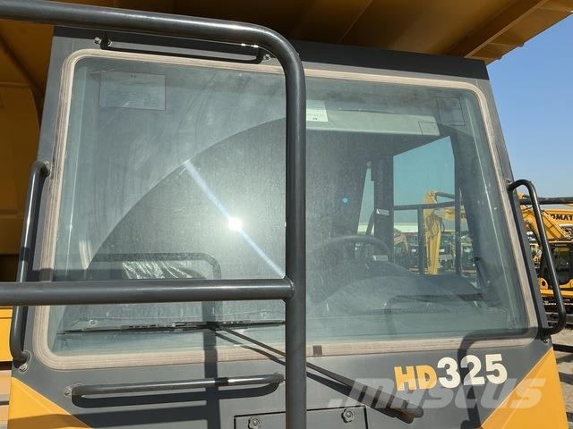 Komatsu HD325-7 Σπαστό Dump Truck ADT