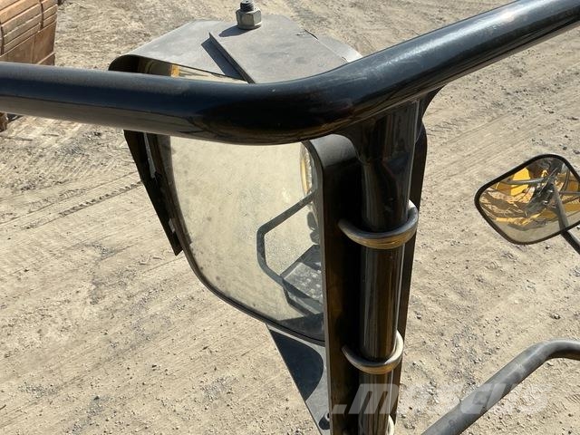 Komatsu HD325-7 Σπαστό Dump Truck ADT