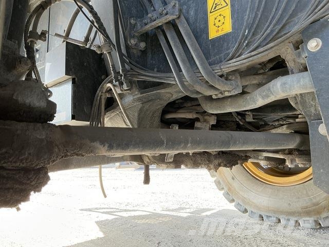 Komatsu HD325-7 Σπαστό Dump Truck ADT