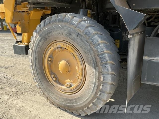 Komatsu HD325-7 Σπαστό Dump Truck ADT