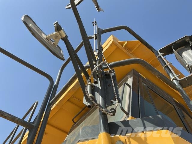 Komatsu HD325-7 Σπαστό Dump Truck ADT