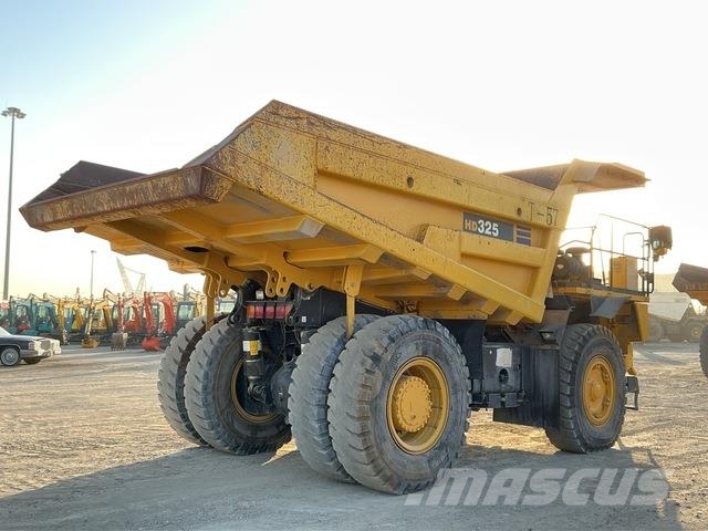 Komatsu HD325-7 Σπαστό Dump Truck ADT