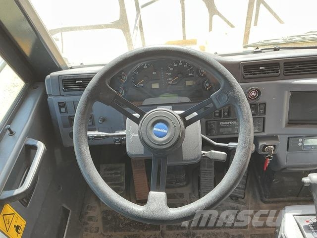 Komatsu HD325-7 Σπαστό Dump Truck ADT