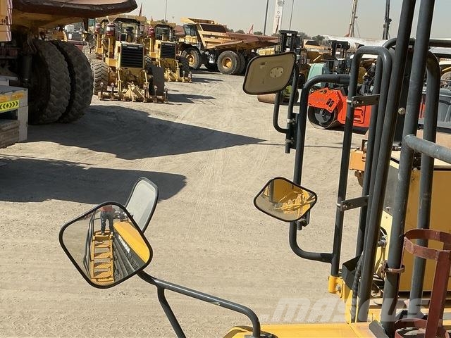 Komatsu HD325-7 Σπαστό Dump Truck ADT