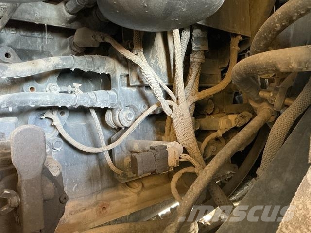 Komatsu HD325-7 Σπαστό Dump Truck ADT