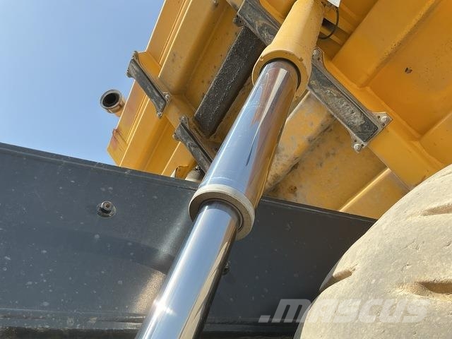 Komatsu HD325-7 Σπαστό Dump Truck ADT