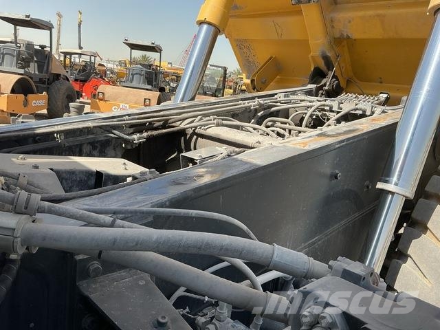 Komatsu HD325-7 Σπαστό Dump Truck ADT