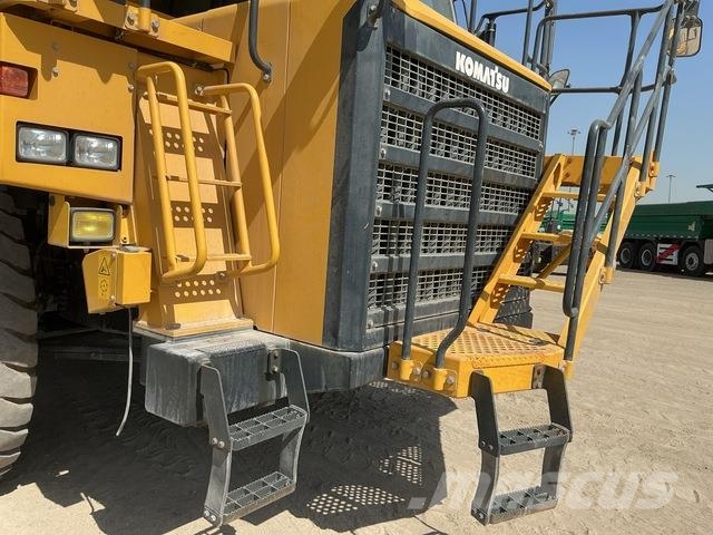 Komatsu HD325-7 Karjeriniai savivarčiai