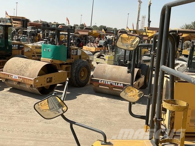 Komatsu HD325-7 Karjeriniai savivarčiai