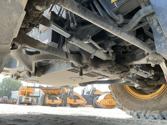Komatsu HD325-7 Karjeriniai savivarčiai