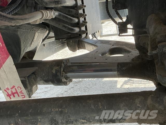 Komatsu HD325-7 Karjeriniai savivarčiai