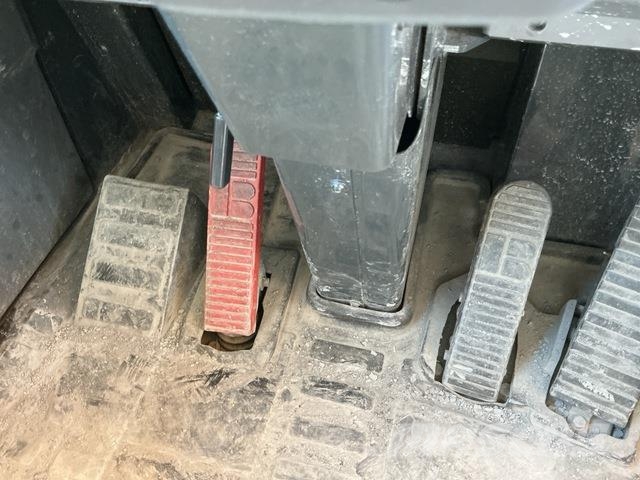 Komatsu HD325-7 Karjeriniai savivarčiai