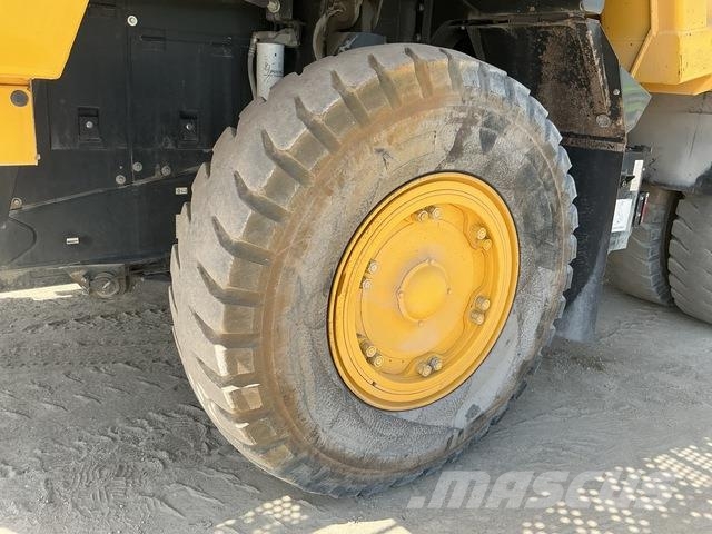 Komatsu HD325-7 Karjeriniai savivarčiai