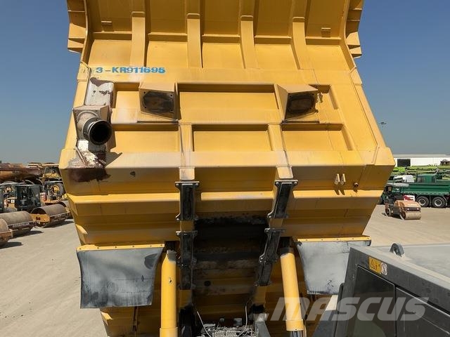 Komatsu HD325-7 Karjeriniai savivarčiai