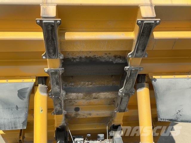 Komatsu HD325-7 Karjeriniai savivarčiai