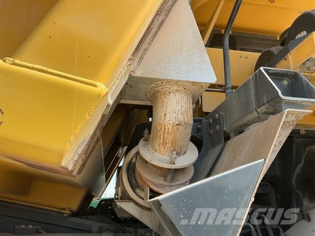 Komatsu HD325-7 Karjeriniai savivarčiai
