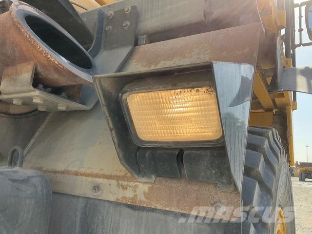 Komatsu HD325-7 Σπαστό Dump Truck ADT