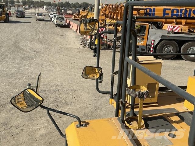 Komatsu HD325-7 Σπαστό Dump Truck ADT
