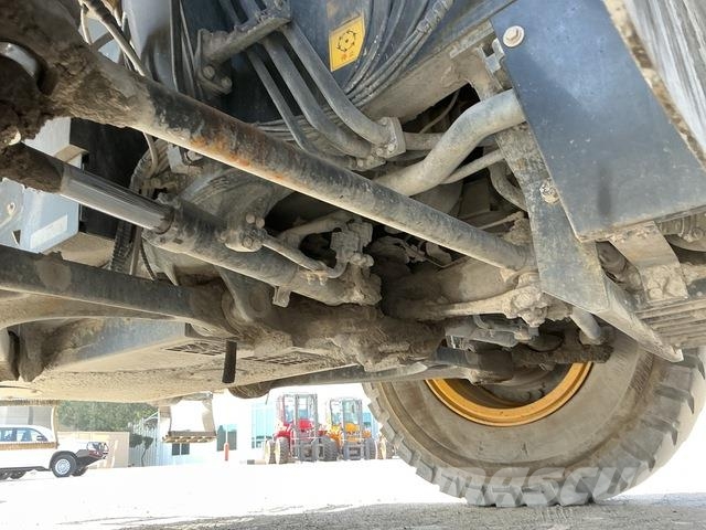 Komatsu HD325-7 Σπαστό Dump Truck ADT