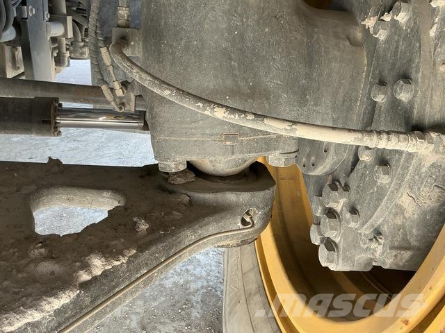 Komatsu HD325-7 Σπαστό Dump Truck ADT