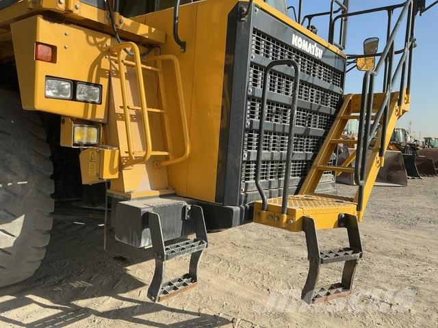 Komatsu HD325-7 Σπαστό Dump Truck ADT