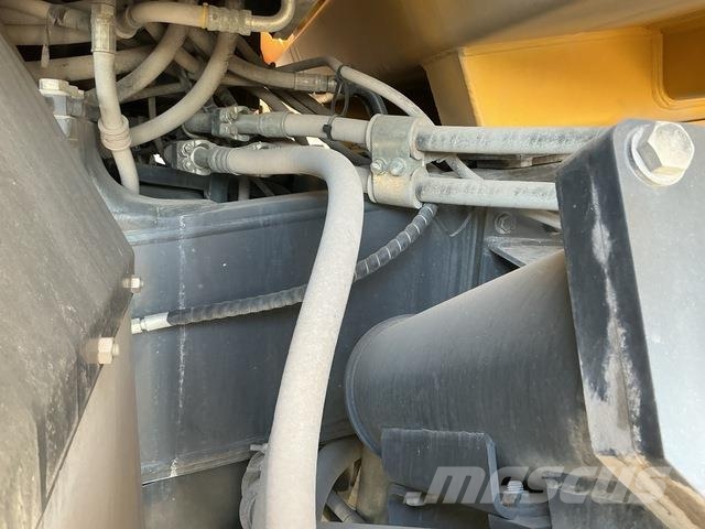 Komatsu HD325-7 Σπαστό Dump Truck ADT