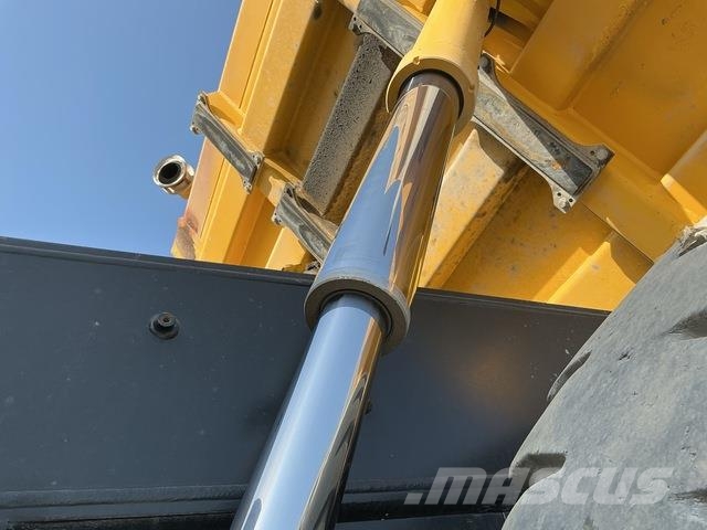 Komatsu HD325-7 Σπαστό Dump Truck ADT