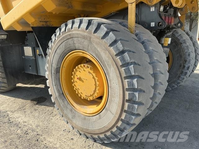 Komatsu HD325-7 Σπαστό Dump Truck ADT