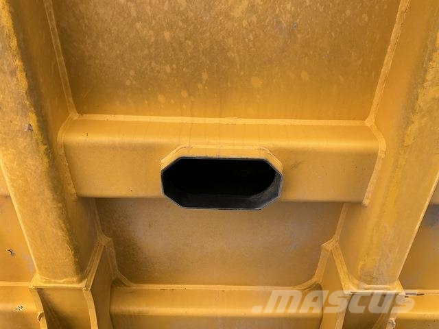 Komatsu HD325-7 Σπαστό Dump Truck ADT