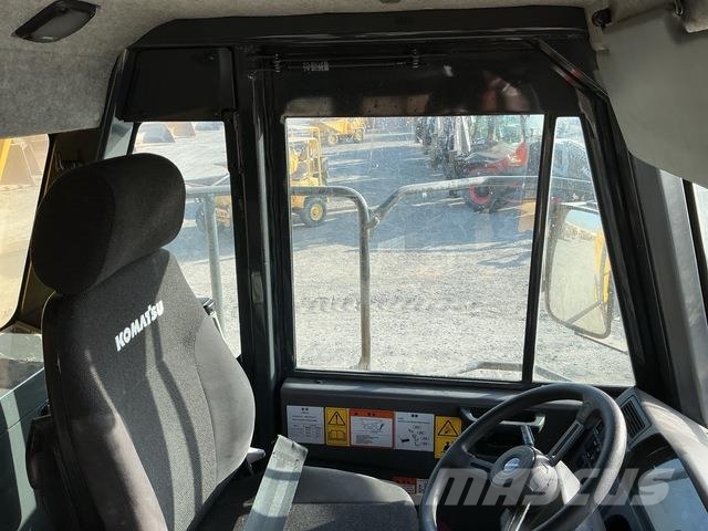 Komatsu HD325-7 Σπαστό Dump Truck ADT