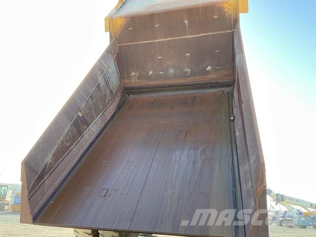 Komatsu HD325-7 Σπαστό Dump Truck ADT