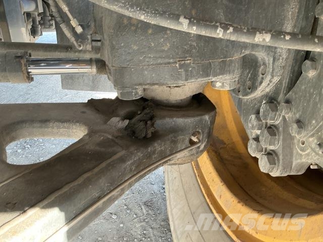 Komatsu HD325-7 Σπαστό Dump Truck ADT