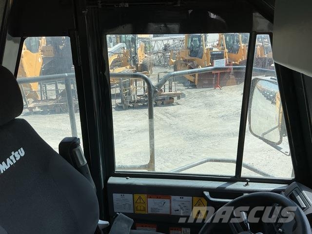 Komatsu HD325-7 Σπαστό Dump Truck ADT