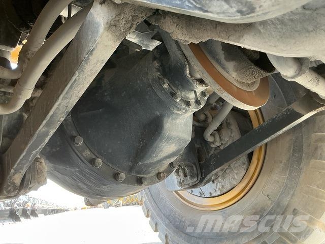 Komatsu HD325-7 Σπαστό Dump Truck ADT