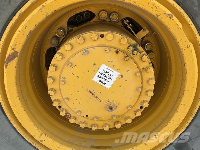 Komatsu HD325-7 Σπαστό Dump Truck ADT