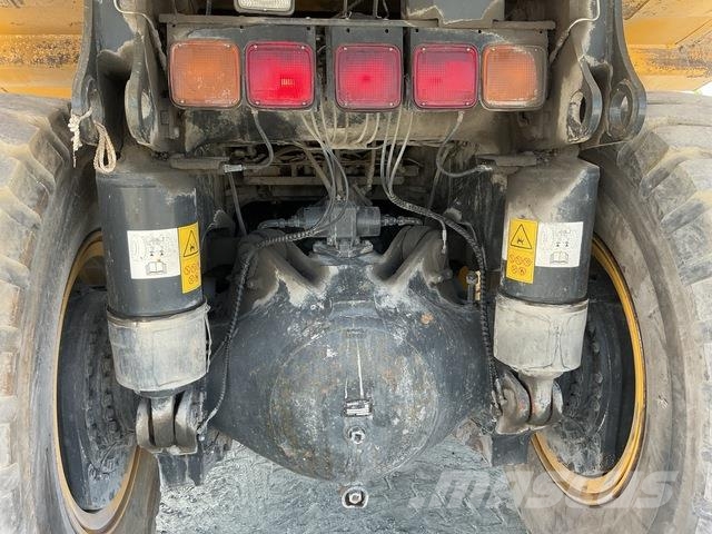 Komatsu HD325-7 Σπαστό Dump Truck ADT