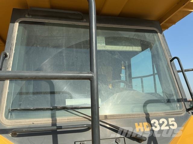Komatsu HD325-7 Σπαστό Dump Truck ADT
