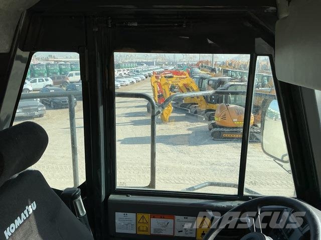 Komatsu HD325-7 Σπαστό Dump Truck ADT