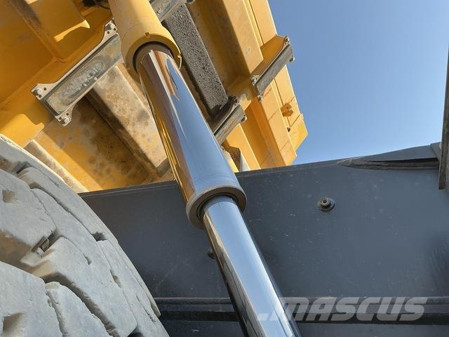 Komatsu HD325-7 Σπαστό Dump Truck ADT