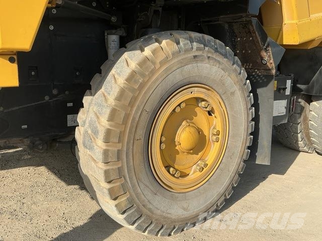 Komatsu HD325-7 Σπαστό Dump Truck ADT