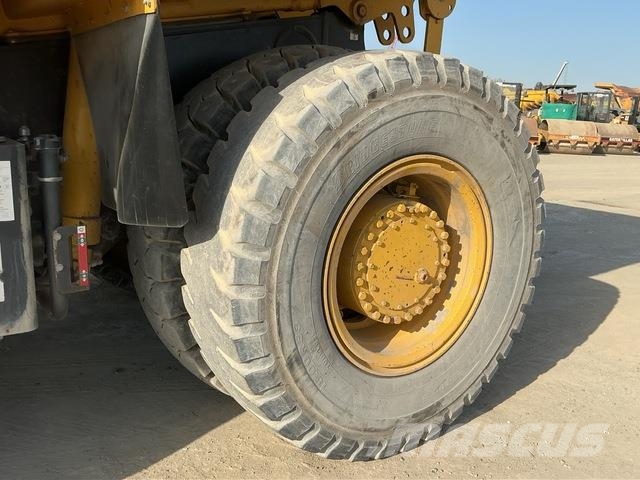 Komatsu HD325-7 Σπαστό Dump Truck ADT