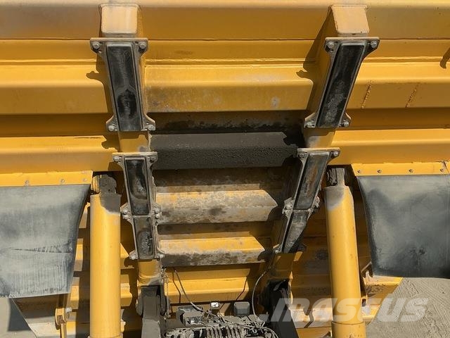 Komatsu HD325-7 Σπαστό Dump Truck ADT