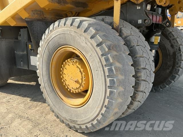 Komatsu HD325-7 Σπαστό Dump Truck ADT