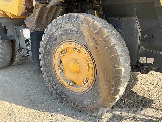 Komatsu HD325-7 Σπαστό Dump Truck ADT