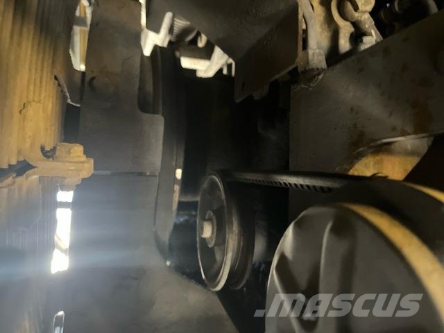 Komatsu HD405-7 Karjeriniai savivarčiai