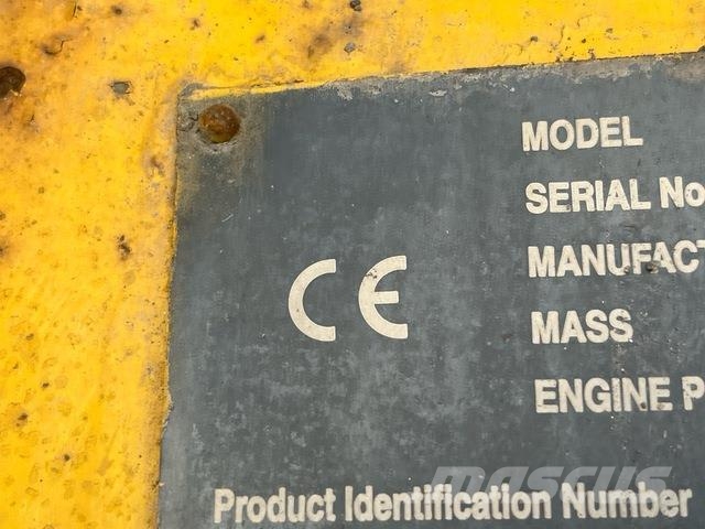 Komatsu HD405-7 Karjeriniai savivarčiai