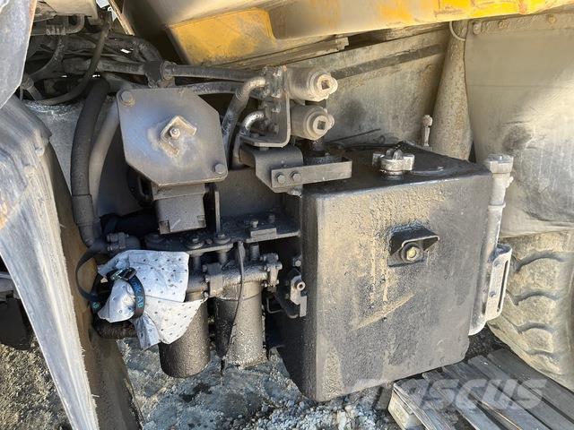 Komatsu HD405-7 Karjeriniai savivarčiai