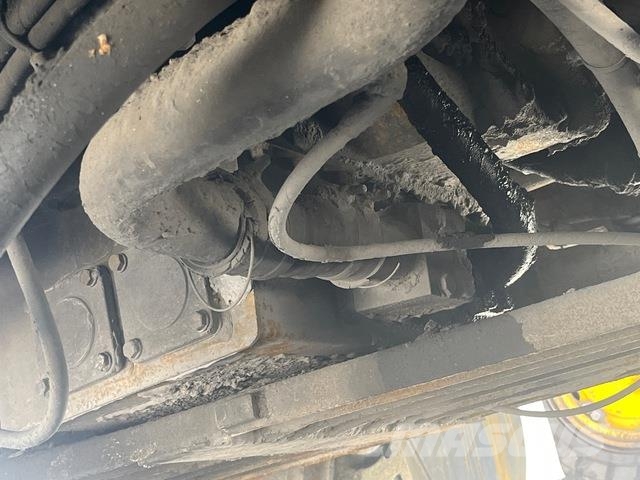 Komatsu HD405-7 Karjeriniai savivarčiai