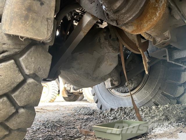 Komatsu HD405-7 Karjeriniai savivarčiai